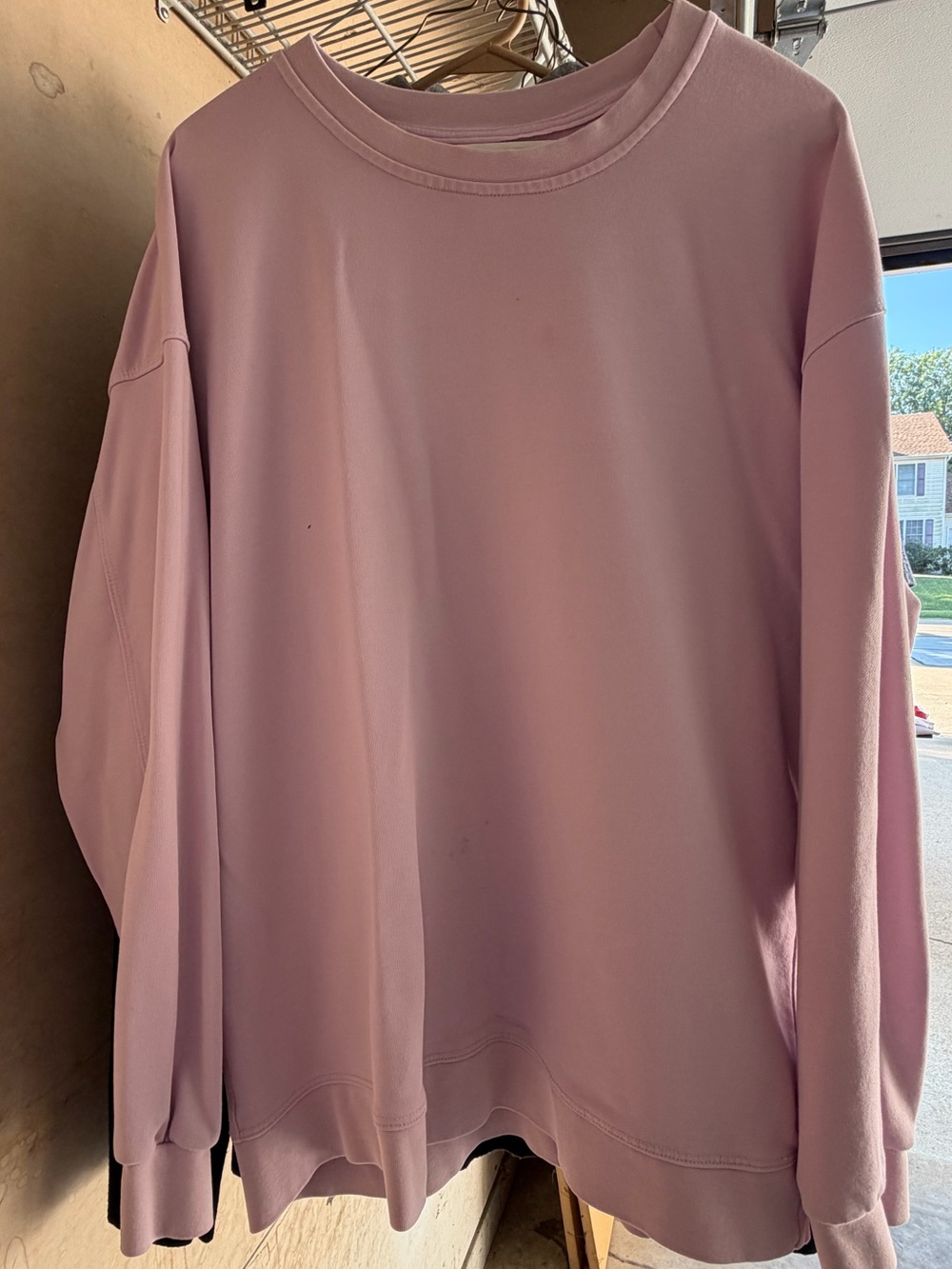 Lululemon lilac purple crew neck